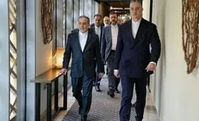 جزئیات مذاکرات تهران و واشنگتن در مسقط / ایران طرح خود را ارائه داد/ گفتگوها به دور سوم رسید/ ایران از حق غنی‌سازی کوتاه نیامد/ گفتگوها فعلا تمام شد/ هیئت مذاکره کننده ایرانی به محل اقامت برگشت/ ادامه مذاکرات در روزهای بعد/ عراقچی: شروع خوبی بود