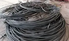 سرقت تجهیزات برق و مخابرات در صدر سرقت‌ های کرمان