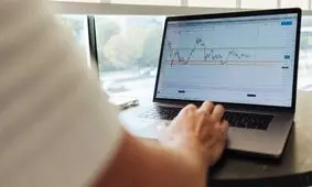 پیش‌ بینی بورس برای فردا دوشنبه ۲ آبان ۱۴۰۱ 