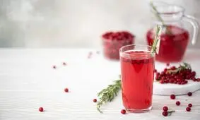 آب میوه غلیظی که فشار خون را کاهش می‌دهد