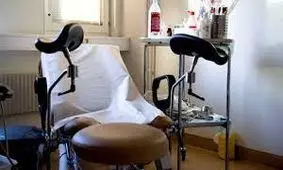 ​معاینه باکرگی؛ اعتماد یا بی‌اعتمادی | نظر شما درباره گرفتن گواهی سلامت پیش از ازدواج چیست؟
