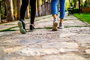 ۸ هزار قدم پیاده روی یک یا دوبار در هفته، خطر مرگ را کاهش می‌دهد 