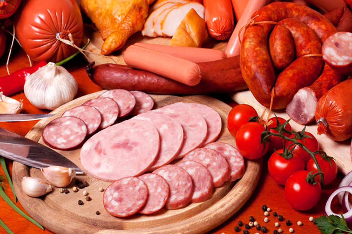 چرا سوسیس و کالباس گران شد؟