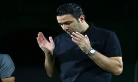  پدر نکونام: جواد باید استعفا دهد!

