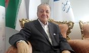 برخی فارغ التحصیلان ادبیات دانشگاه های معتبر ما واژه ها را نمی شناسند/ نوجوان امروزی متن فارسی نمی خواند