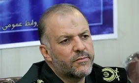 برخی مدیران استانی بی انگیزه شده‌اند / ضد انقلاب در حال سازماندهی و تجهیز اراذل است