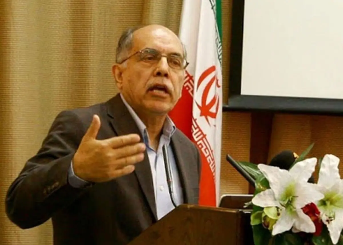 حضور نظامیان آمریکایی در کشتی‌های تجاری در خلیج فارس بی سابقه است؛ این اتفاق یعنی افزایش تنش بین ایران و آمریکا / از سرنوشت مذاکرات برای "تفاهم نانوشته" خبری در دست نیست