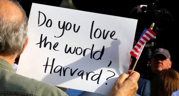 چرا آمریکای ترامپ از چین شکست می خورد؟