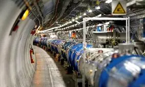 روسیه از آزمایش‌های بزرگترین و قدرتمندترین شتاب‌دهنده ذرات جهان کنار گذاشته شد
