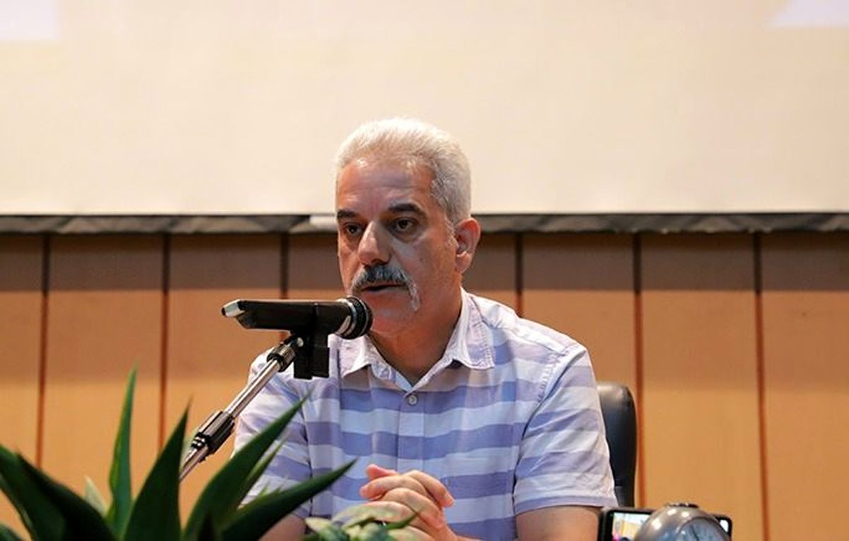 اگر اخراج و تعلیق اساتید ادامه یابد باید فاتحه علوم انسانی را خواند/ احتمالا فکر میکنند زبان دراز هستم