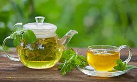 نوشیدن چای سبز در عصر، خواب را مختل می‌کند؟ 