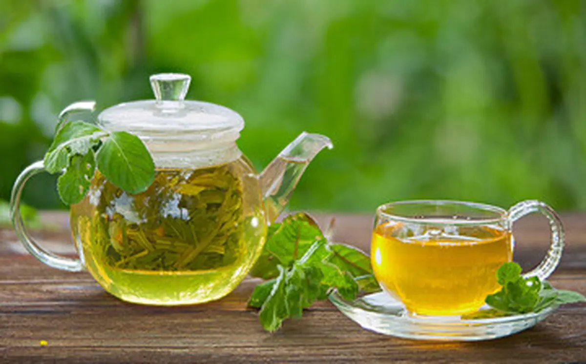 نوشیدن چای سبز در عصر، خواب را مختل می‌کند؟ 