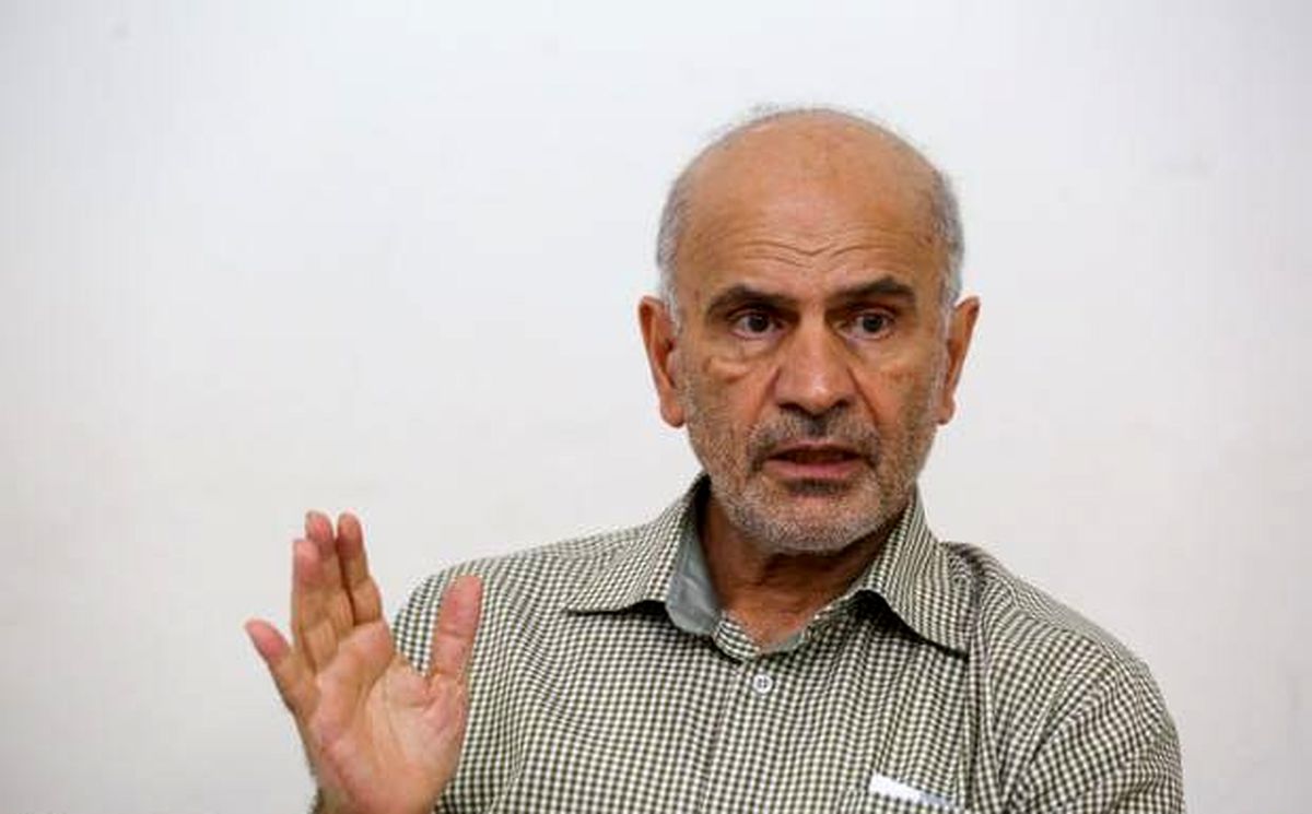 فرشاد مومنی: روس و انگلیس بر سر اینکه ایران سر بلند نکند توافق دارند/ نرخ بهره بالای ۵ درصد به معنای تسخیر توسط رباخوارها است