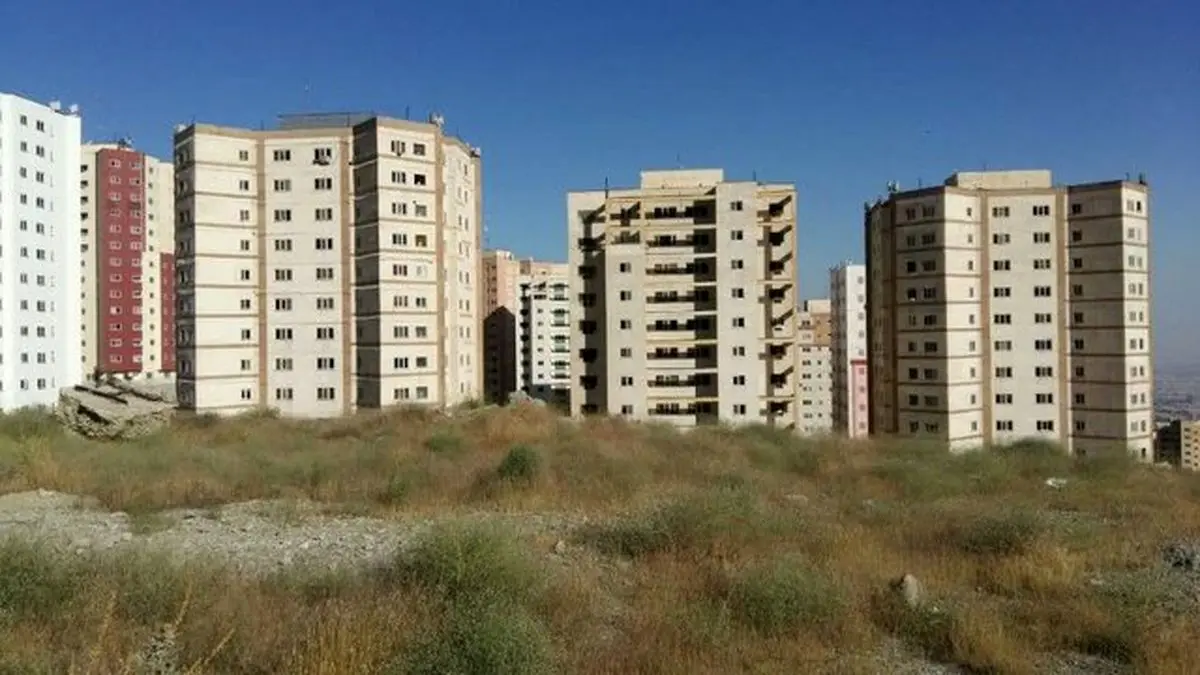 حدود نیمی از درآمد خانوار ایرانی صرف مسکن می‌شود

