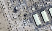 گزارش آسوشیتدپرس از اصابت موشک های ایران در حمله اخیر به پایگاه آمریکا در قطر