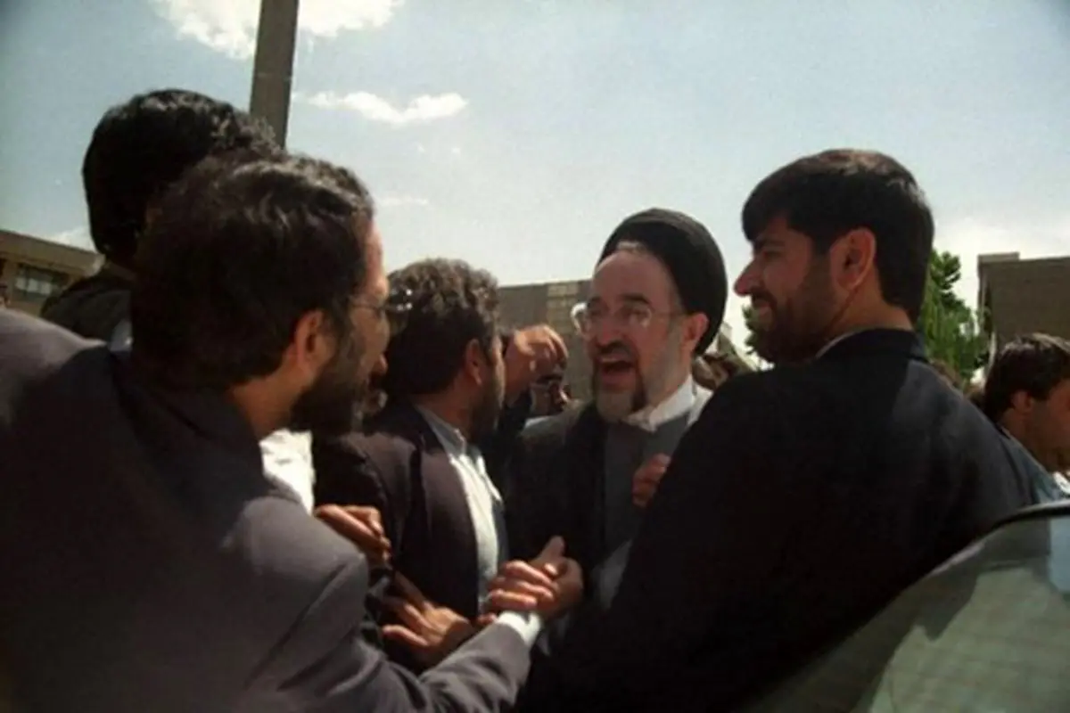 قاب‌هایی از تاریخی‌ترین روز ۴دهه اخیر ایران