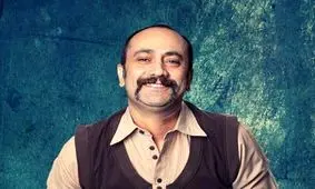 سفر در زمان؛ چهره «عارف لرستانی» در دوران کودکی و نوجوانی