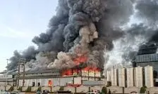 آتش سوزی در کارخانه شرکت کاله واقع در شهر آمل/ دستور تخلیه واحدهای مسکونی و تجاری در شعاع 1000 متری شرکت کاله صادر شد/ ویدئو