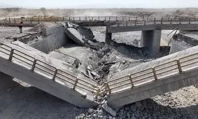  تصاویر هوایی از خسارت‌های بر جای مانده از حمله شب گذشته آمریکا به پل‌های غرب استان هرمزگان