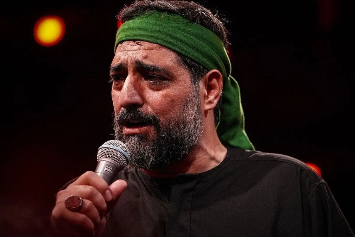 مداحی مجید بنی‌فاطمه در خانه اکبر عبدی/ ویدئو