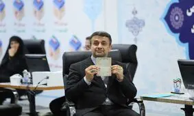 محمدیاری: باید راهکار مناسبی برای حل مشکلات مردم داشته باشیم

