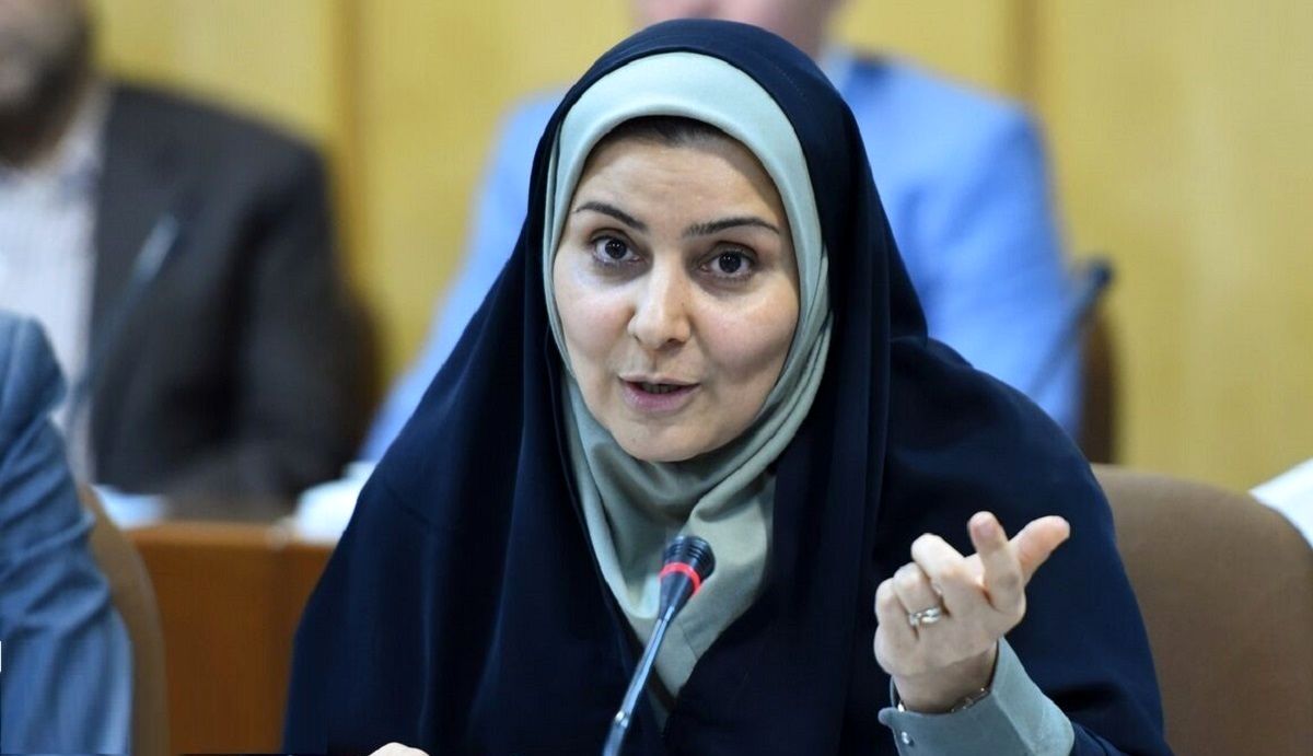  واکنش وزارت راه و شهرسازی به ادعاهای مطرح شده درباره سفر جنجالی فرزانه صادق به کیش 