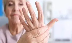 علل و راههای درمان خشکی مفاصل