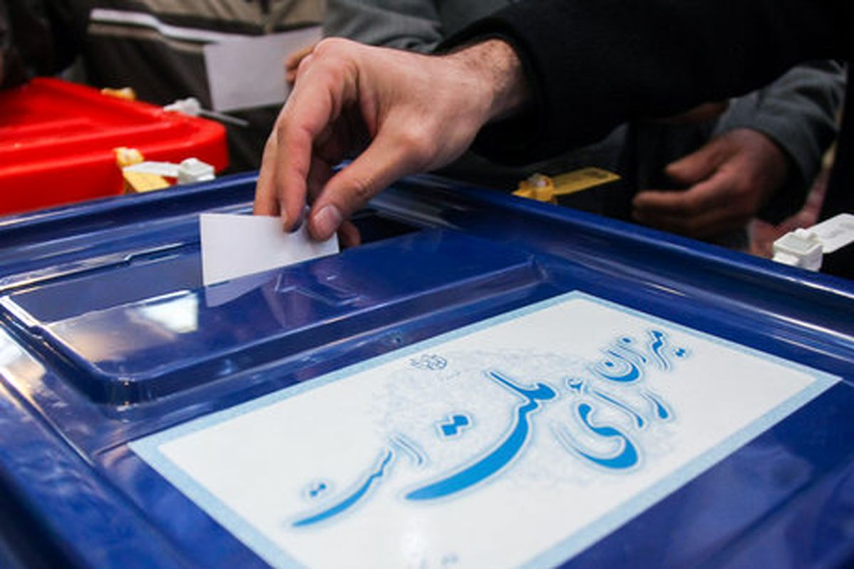 صف طولانی رای در صندوق های انتخاباتی بالای شهر تهران