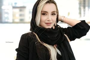 گریم عجیب و فشن نازنین بیاتی در فیلم جدیدش