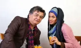 تصاویری از رضا رویگری در کنار خاله خورشید