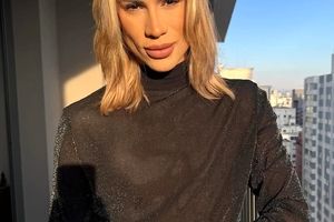 چشمان روباهی، جان اینفلوئنسر زیبایی را گرفت