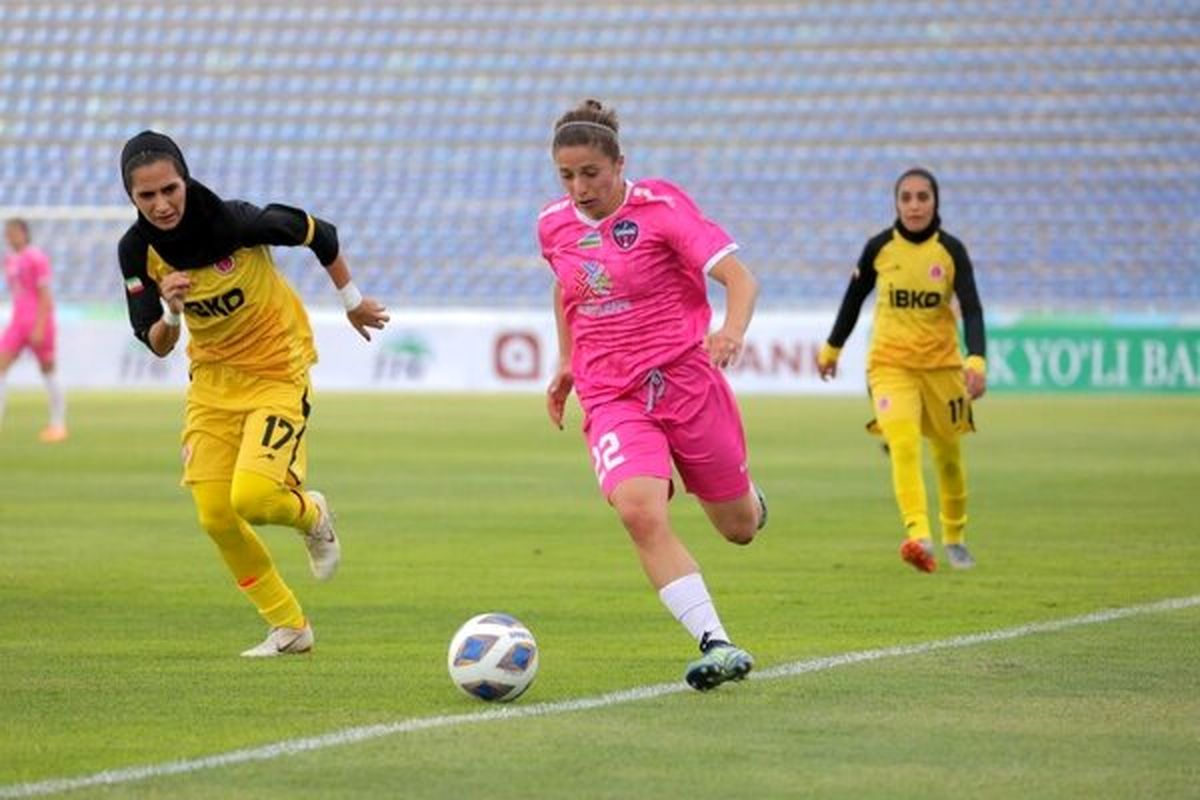 بررسی وضعیت فوتبال زنان ایران در برنامه «VAR» شبکه العالم صداوسیما