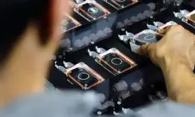 سبقت خاموش «سینکرون» از «نورالینک» در رقابت توسعه رابط مغز و رایانه

