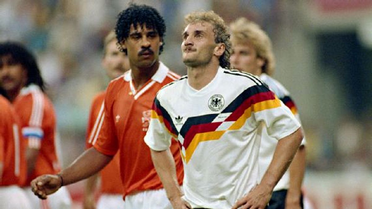 مهم ترین دشمنی های فوتبالی بین کشورها/ از رقابت خونین مصر و الجزایر تا دشمنی آلمان و هلند در اروپا