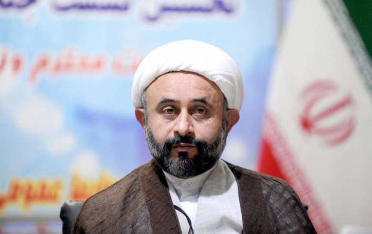 نظر دبیر سابق هیات عالی گزینش کشور درباره نوشیدن شراب/ ویدئو