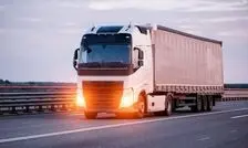 پدر، رانندگی تریلی را به پسر ۱۱ ساله اش سپرده بود