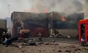 توضیحات کولیوند درباره عملیات اطفای حریق بندر رجایی / ویدئو
