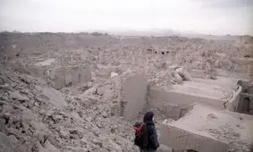زلزله بم، دو دهه بعد: ۳۰درصد جمعیت ایران در بناهای ناایمن زندگی می‌کنند/ هشدار استاد زلزله‌شناسی: انبوه‌سازی ارزان ریسک تازه شهرهای ایران