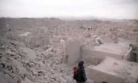 زلزله بم، دو دهه بعد: ۳۰درصد جمعیت ایران در بناهای ناایمن زندگی می‌کنند/ هشدار استاد زلزله‌شناسی: انبوه‌سازی ارزان ریسک تازه شهرهای ایران