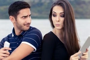 علل تغییر ناگهانی رفتار همسر چیست و در صورت تغییر رفتار ناگهانی چه باید بکنیم؟