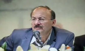 آسیب کوتوله‌های سیاسی؛ طبقه متوسط ایران به دهک‌های محروم هبوط می‌کنند/ برخی مقامات دم از مقابله با آمریکا می‌زنند، اما خانواده‌شان در آنجا سکونت دارند

