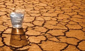می خواهند از سرشاخه های کارون برای تهران آب بیاورند/ چاره ای جز تغییر پایتخت وجود ندارد