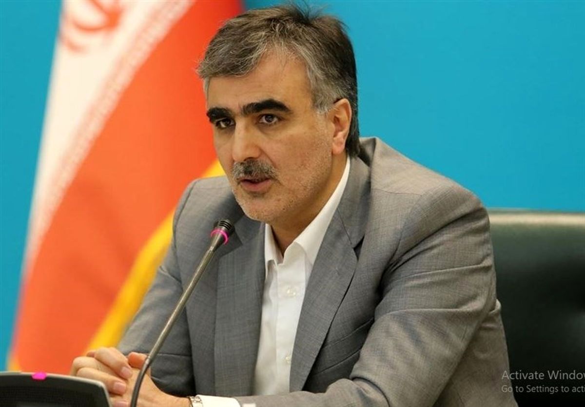 فرزین: مرجعیت نرخ ارز را بدست میگیریم