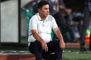 غیبت طولانی قلعه‌نویی در استادیوم‌های ایران