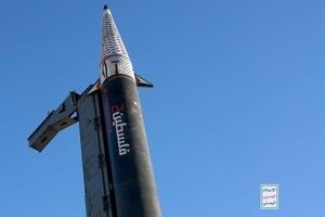 حمله موشکی و پهپادی یمن به اسرائیل؛ فعالیت فرودگاه بن‎گوریون متوقف شد

