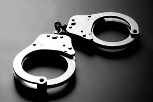 دستگیری فروشنده مواد محترقه غیرمجاز در تالش
