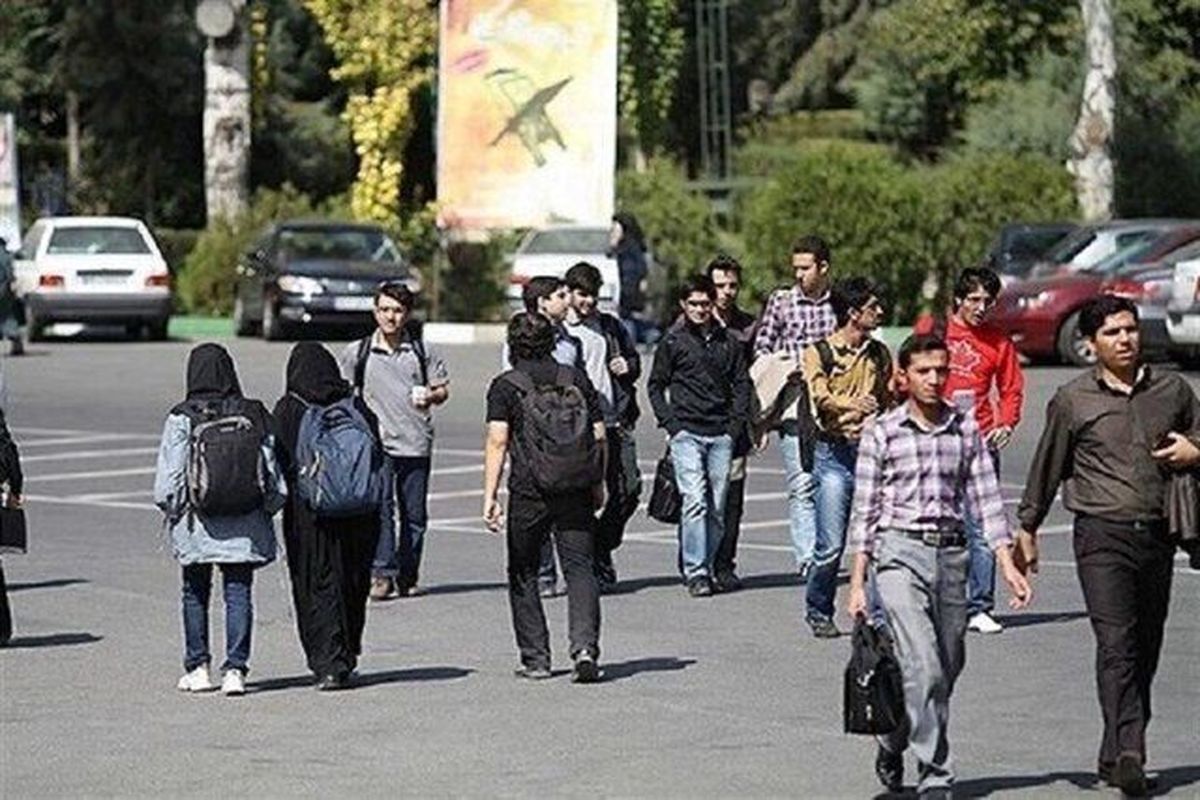 تکذیب دریافت شهریه دلاری از دانشجویان ایرانی/ دختر لاریجانی صرفا در دانشگاه تدریس می‌کند

