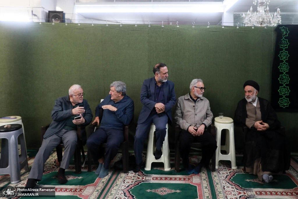 تصاویر: مراسم تشییع برادر سید مصطفی تاجزاده