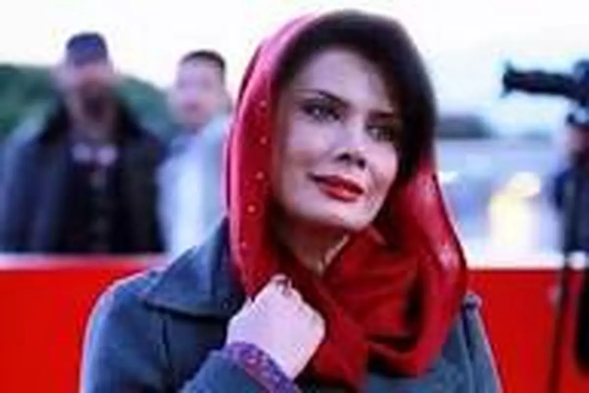 سفر در زمان؛ چهرۀ «عاطفه رضوی» در 19 سالگی در اولین فیلمش؛ سال 66 