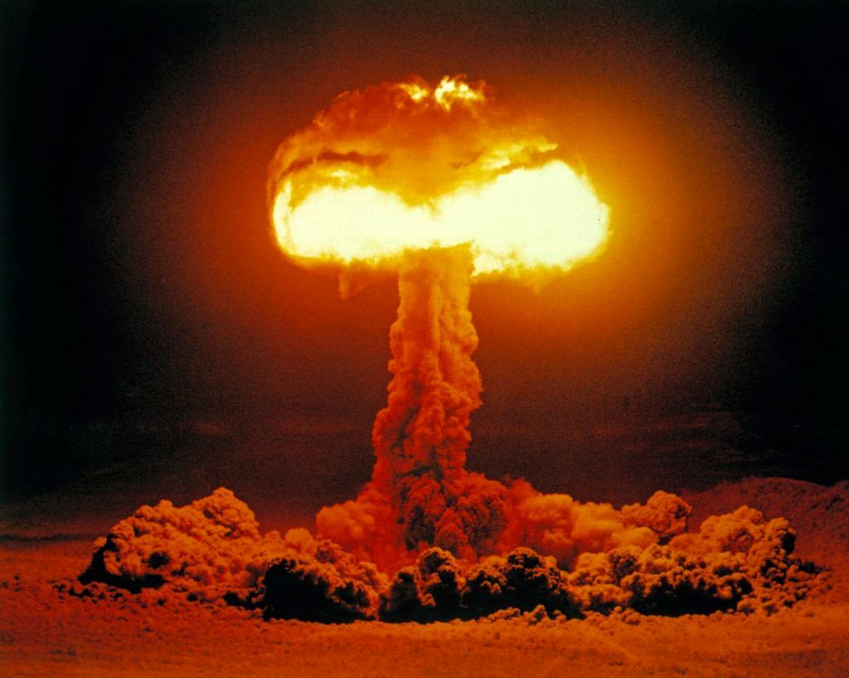 آمریکا دست به آزمایش  اتمی در صحرای "نِوادا" زد